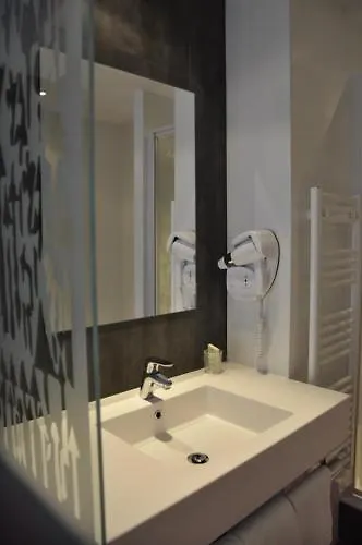 B&B Hotel Lorient Ploemeur Frankreich