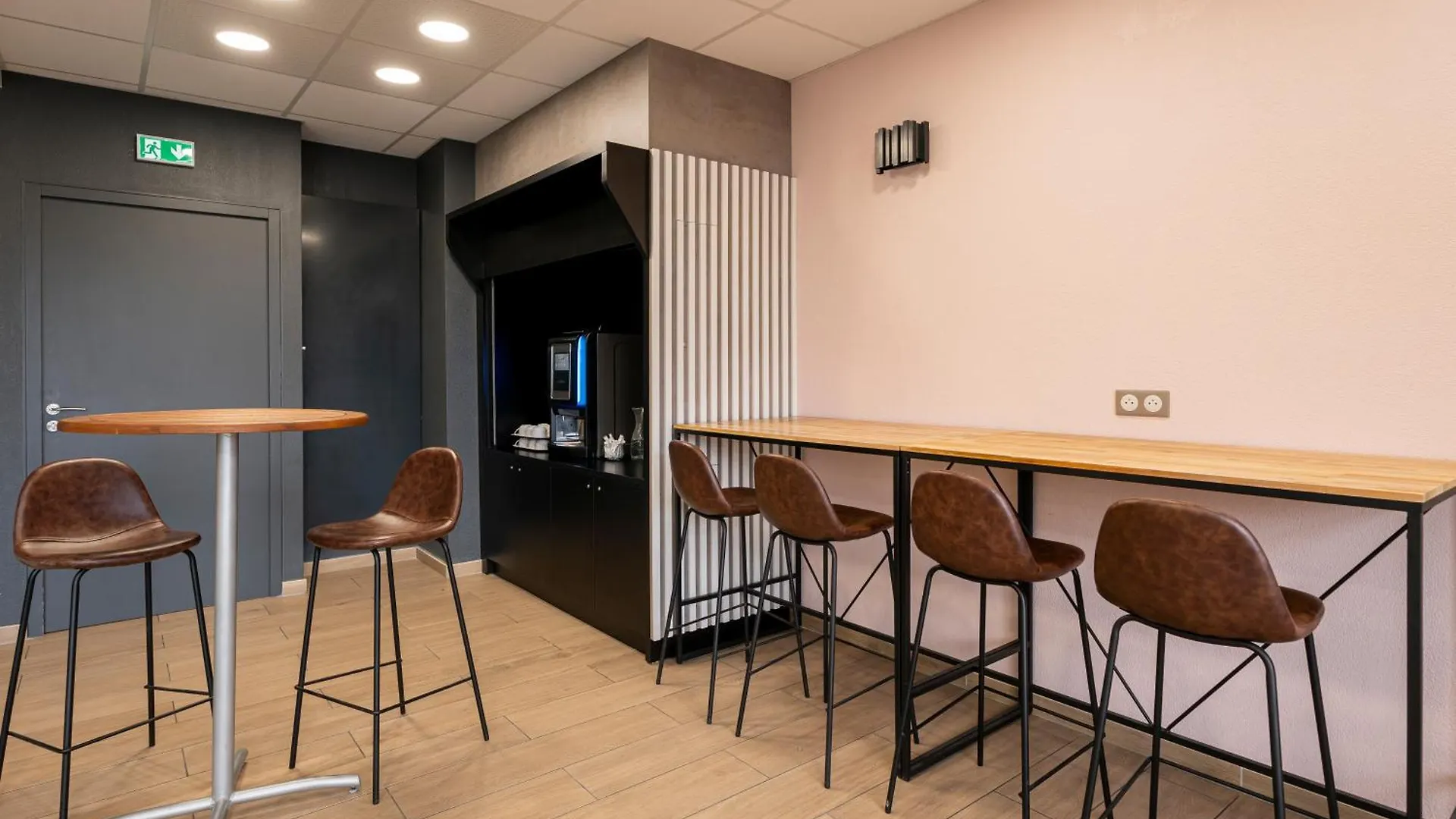 B&B Hotel Lorient Ploemeur 3*,  Frankreich